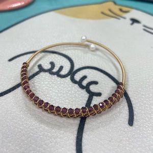 Exquisite Seiko double-row natural garnet hand-wound opening bracelet